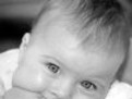 Aparitia dintisorilor: Eruptia dentara la bebelusi