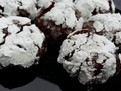 Fursecuri crocante de ciocolata chocolate crinkles