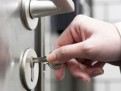 /photos/articole/cum_sa_iti_tii_casa_in_siguranta_fata_de_hoti_400.jpg Sfaturi pentru siguranta apartamentului