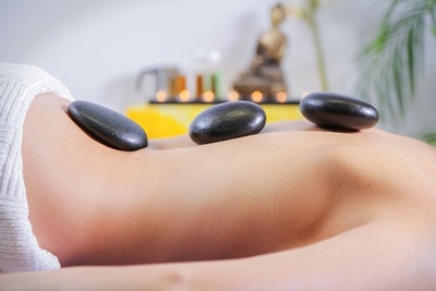 5 efecte benefice pe care le are masajul erotic pentru sanatate