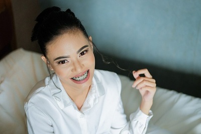 5_intrebar5 intrebari frecvente despre tratamentul cu aparat dentari_frecvente_despre_tratamentul_cu_aparat_dentar_400