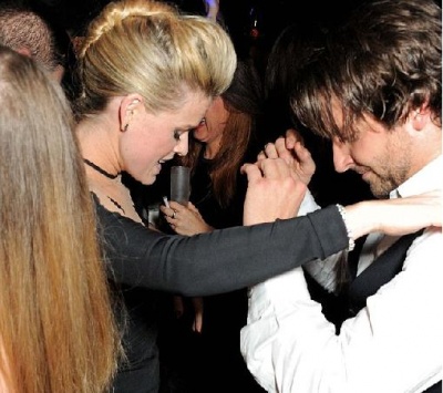 Bradley Cooper,  Alice Eve, premiile BAFTA 2013, barfe vedete, stiri despre celebritati, filmul Silver Linings Playbook 2012