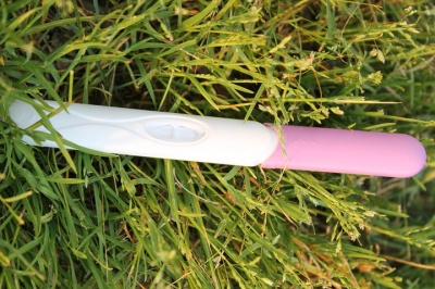 Cand ar trebui sa faci un test de sarcina- 5 cele mai comune semne ale sarcinii