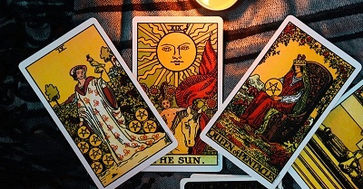 cum sa iti citesti viitorul in tarot si horoscop