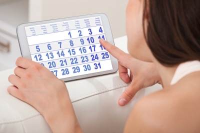 Cum se calculeaza perioada sterila si cea fertila intr-un ciclu menstrual, metoda calendarului, formula de calcul zile fertile, formula de calcul zile infertile, metoda calendarului pentru a ramane gravida, metoda calendarului pentru a nu ramane insarcinata, care este metoda calendarului, cat de sigura este metoda calendarului