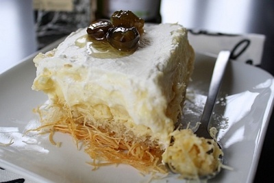 retete de cataif, retetea de kataifi ekmet, ekmet kataifi reteta, cum se face cataiful, ce este cataiful, dulciuri turcesti, dulciuri grecesti, dulciuri levantine