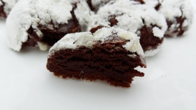 fursecuri_crocante_de_ciocolata_chocolate_crinkles_400