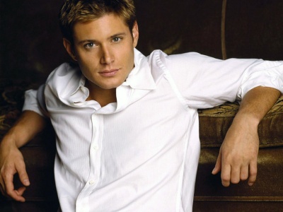 Jensen Ackles, stiri depre Jensen Ackles, cati ani are Jensen Ackles, seriale cu Jensen Ackles