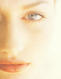 tratament melasma, ce este melasma, ce produce melasma, cum se trateaza melasma, Melasma, cloasma, colasma, masca graviditatii, femei insarcinate, pete pe fata