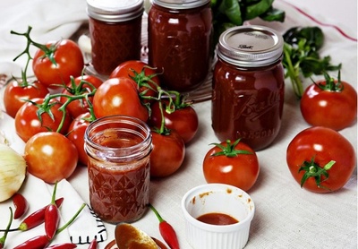 Sos de rosii si ierburi aromate pentru iarna, Sos de rosii si ierburi aromate pentru iarna, retete sosuri pentru iarna, retete conserve, retete conserve homemade