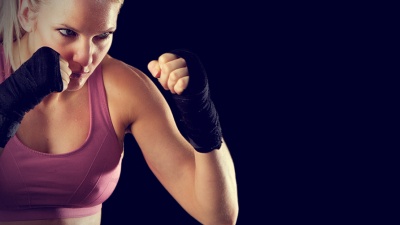 Tae-bo, sport, extercii tae-bo, ce este taebo, exercitii fitness, fitness pentru femei, sporturi la moda pentru femei